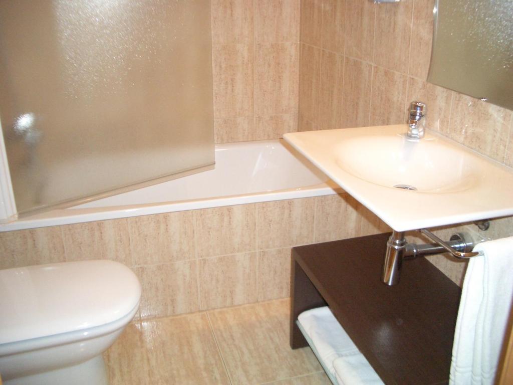 Hotel Pique Gandesa Δωμάτιο φωτογραφία